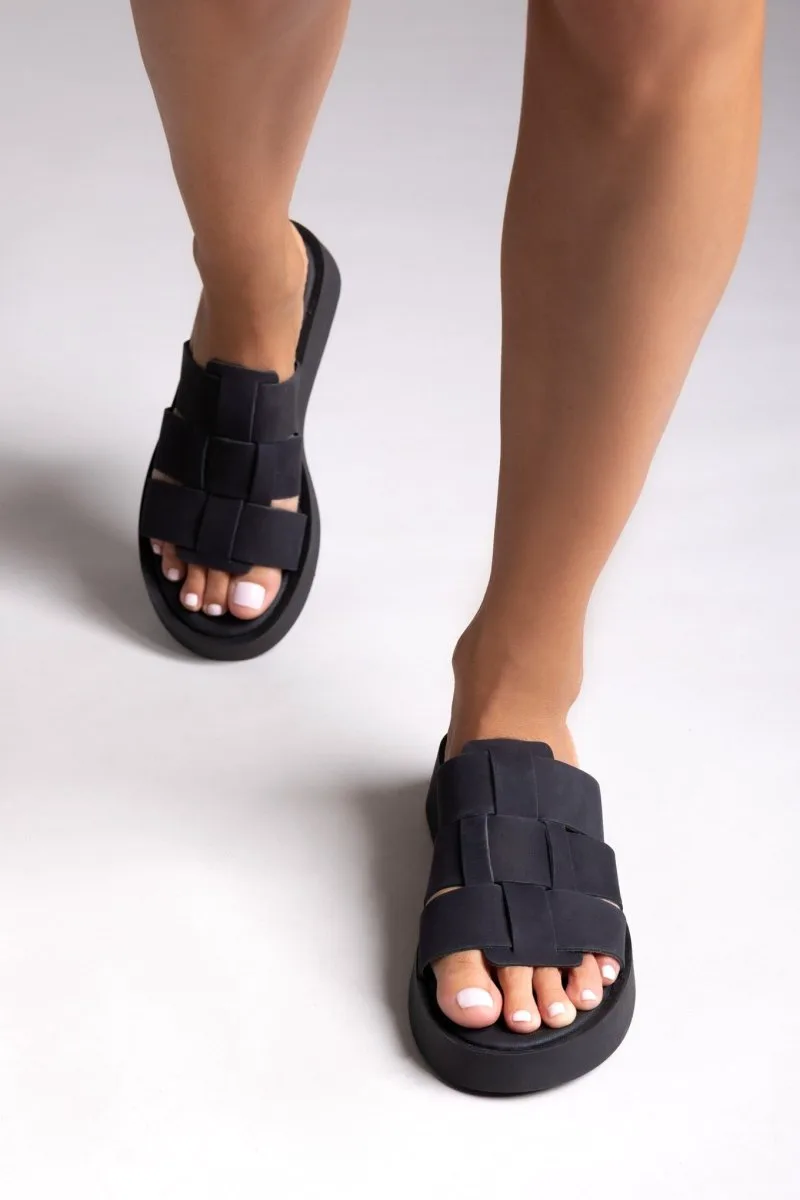 Estil Leather Sandals Interlaced Straps - Π-135 - Black