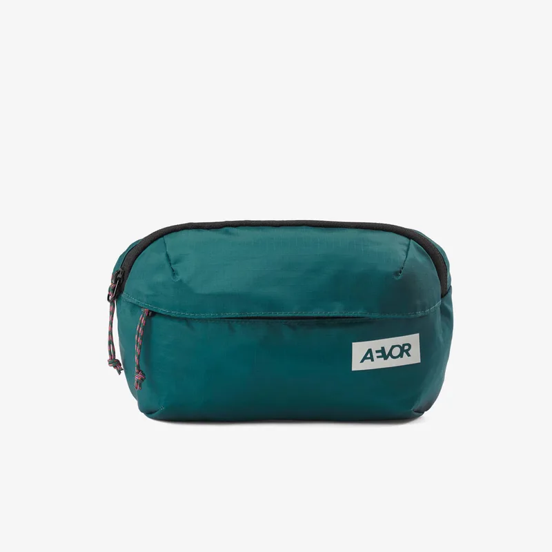 Τσάντα AEVOR Hip Bag Ease Ripstop Evergreen 2 l