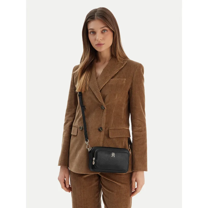 Τσάντα Tommy Hilfiger Th Icon Camera Bag AW0AW18120 Μαύρο