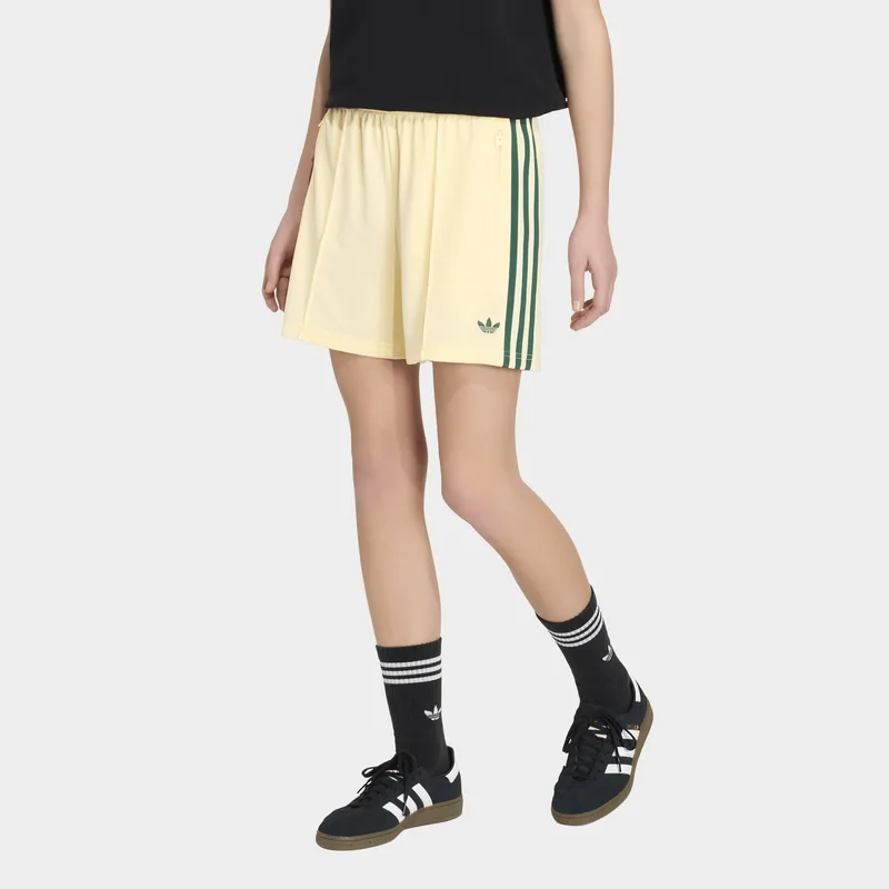 adidas Originals K Firebird Shorts Pintuck (9000285218_95973)