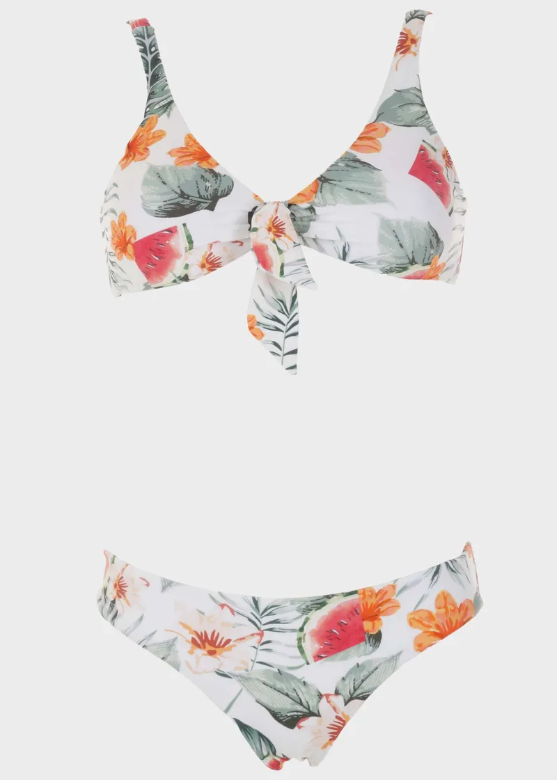 Γυναικείο σετ μαγιό bikini all print floral slip κανονική γραμμή.Καλύπτει B CUP. ΛΕΥΚΟ
