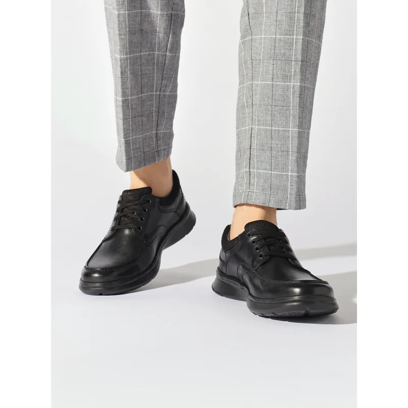 Κλειστά παπούτσια Clarks Cotrell Edge 261373857 Μαύρο