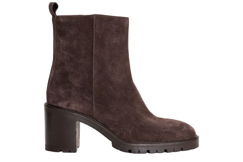 Μποτάκια Ale Σουέντ Με χαμηλό Τακούνι 8Y23271-BROWN Γυναικείο