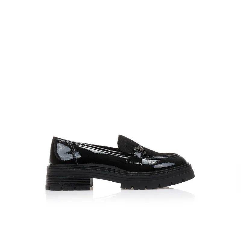 Oxfords μαύρα λουστρίνι με ιδιαίτερη φάσα και αγκράφα ΜΑΥΡΟ