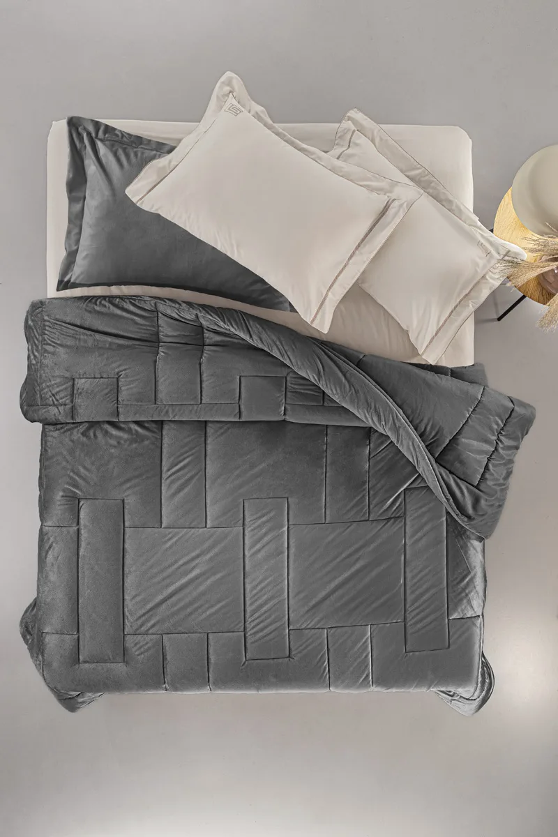 Πάπλωμα Βελουτέ Υπέρδιπλο 220x240εκ. Scarlett Carbon Guy Laroche (Ύφασμα: Polyester, Μέγεθος: Υπέρδιπλα, Χρώμα: Carbon) - Guy Laroche - 5206480687983
