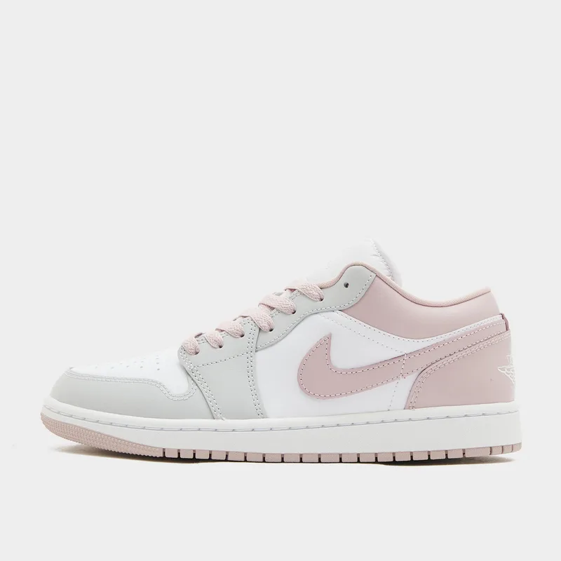 Jordan W Air 1 Low Shoes (9000252160_90016)