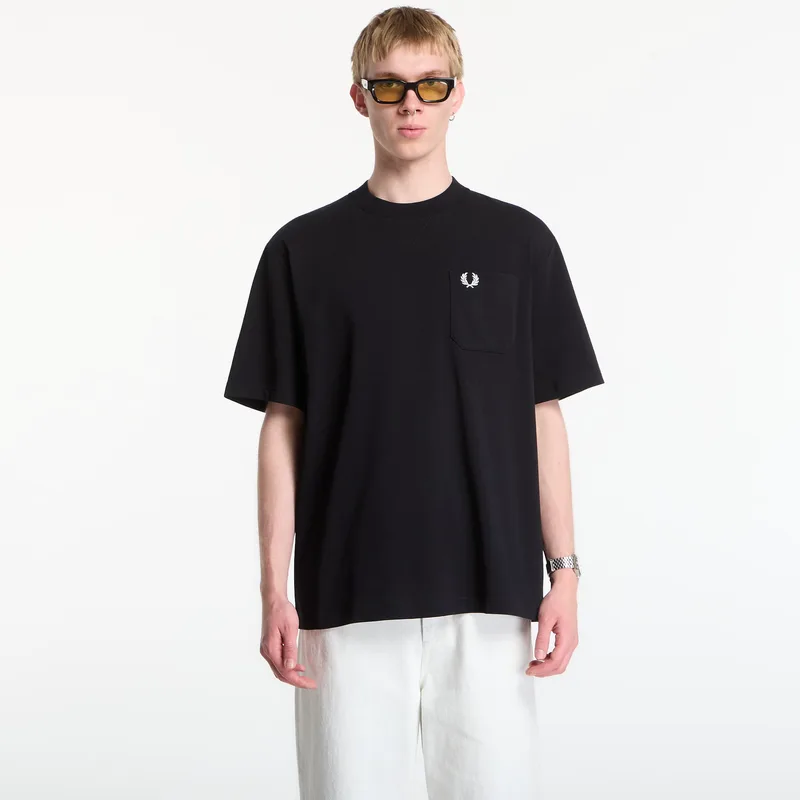 T-shirt Fred Perry Pocket Detail T-Shirt Black L