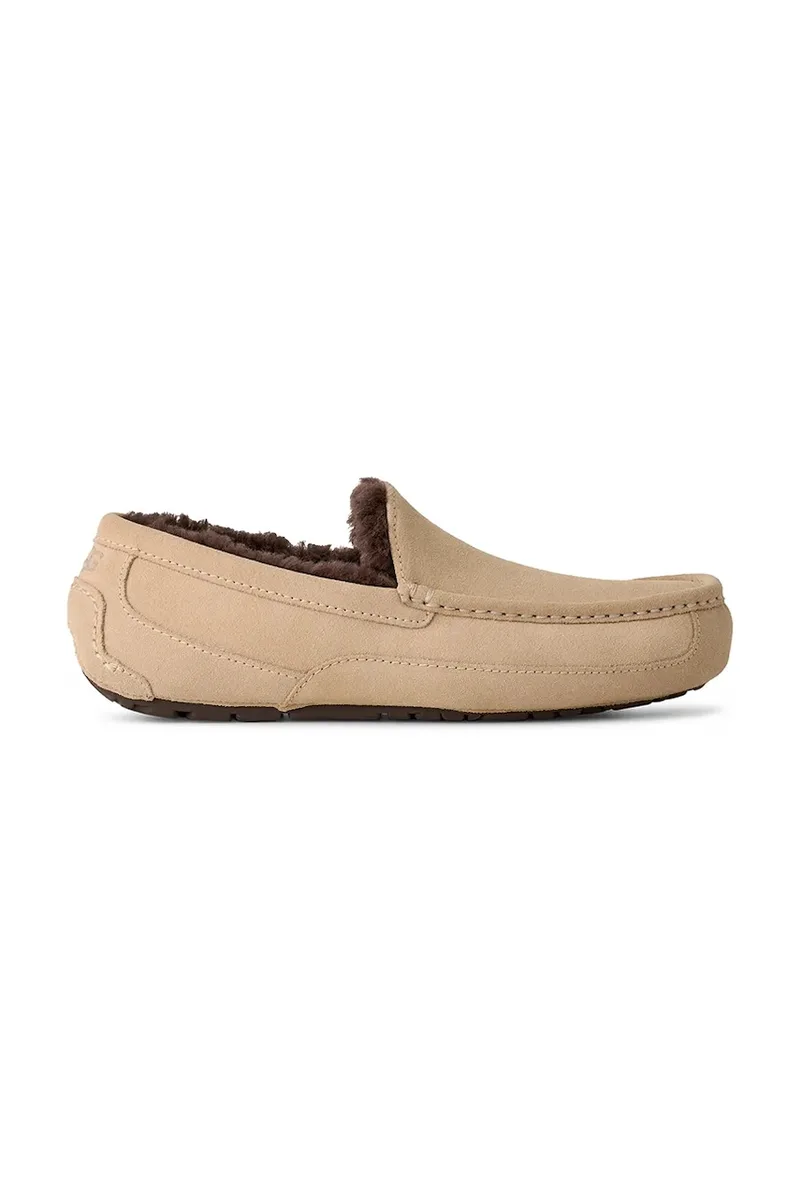 Μοκασίνια σουέτ UGG M Ascot