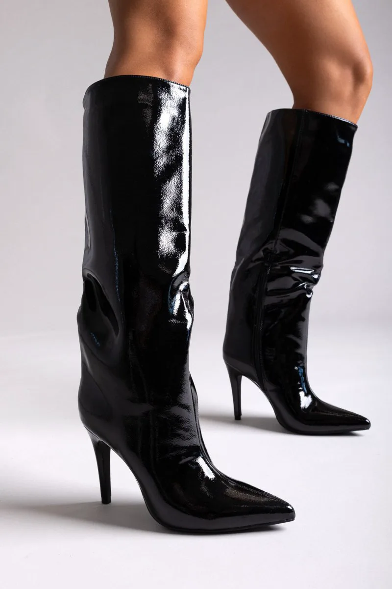 Ideal shoes Pointed Patent Boots with Stiletto Heel - 2528A - Black Patent
