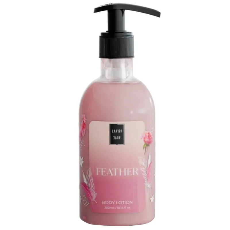 Lavish Care Feather Body Lotion Ενυδατική Κρέμα Σώματος & Χεριών με Γλυκό Άρωμα με Νότες από Μαδαγασκάρη & Βανίλια με Αντλία 300ml