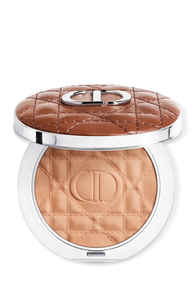 Dior Forever Nude Bronze Powder Bronzer in Natural Glow or Matte Finish 7 gr - E000000033 02 Light Matte