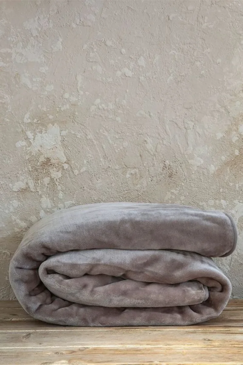 Κουβερτα Υπερδιπλη Βελουτε Coperta Nima 220x240x0cm Καφέ