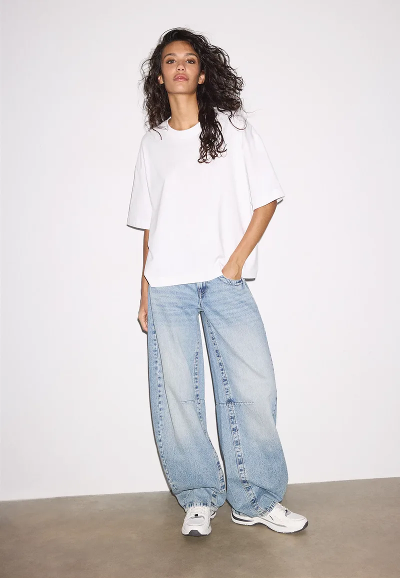 Stradivarius Κοντομάνικη Μπλούζα Oversize Λευκό Xs