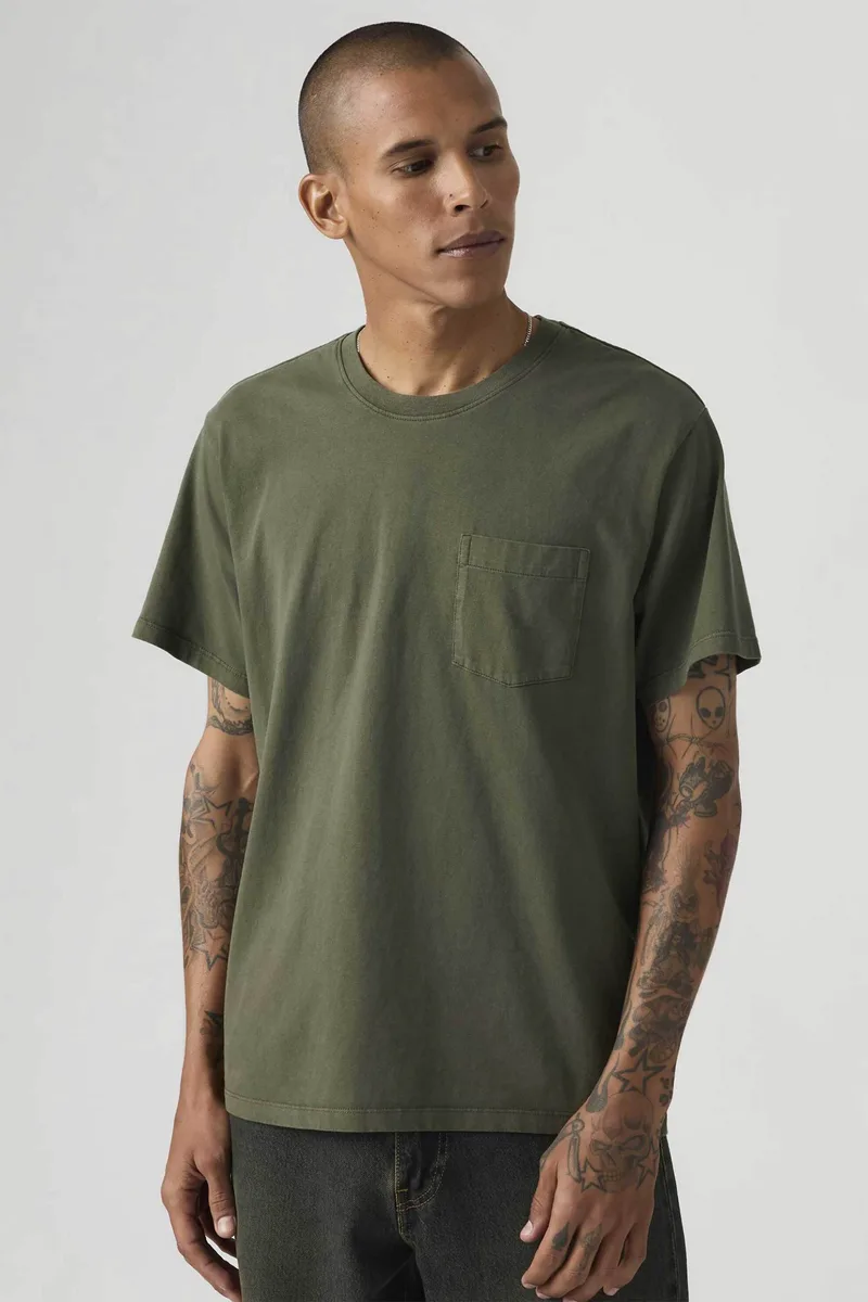 Levi's® ανδρικό T-shirt με τσέπη Standard Fit "Essential Pocket" - 005H00041 Χακί