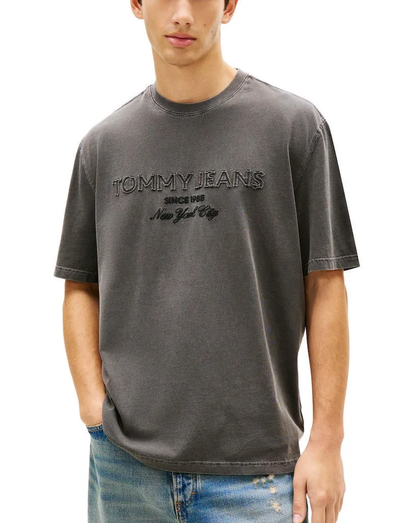 Ανδρικό T-shirt Μαύρο Tommy Jeans DM0DM22545-BDS