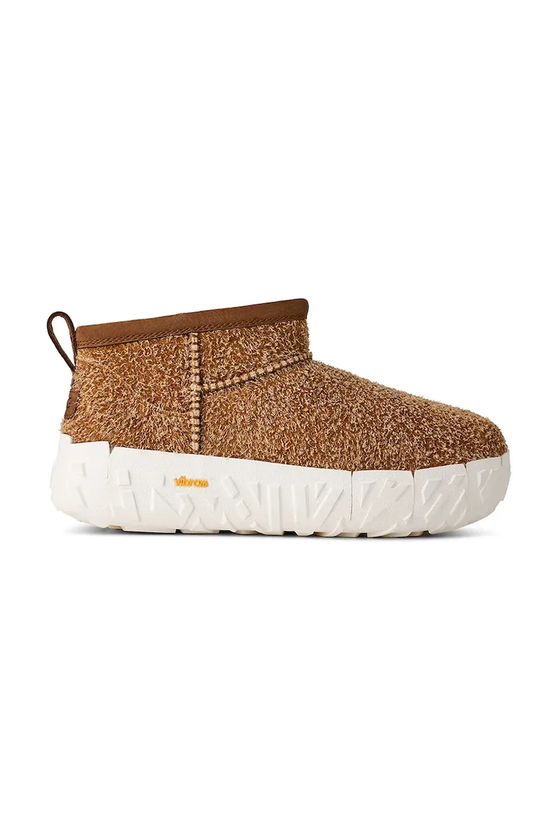 Μπότες χιονιού UGG Classic Ultra Mini Wrap Tech