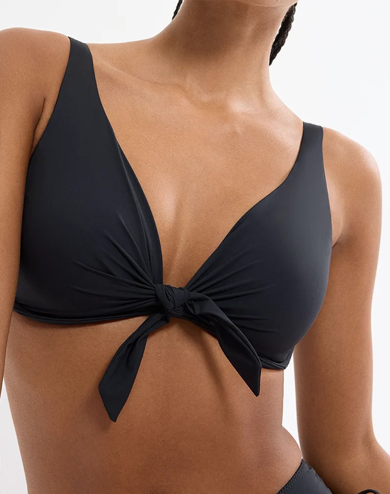 TRIUMPH Summer Twist W 10222235-0240 Black