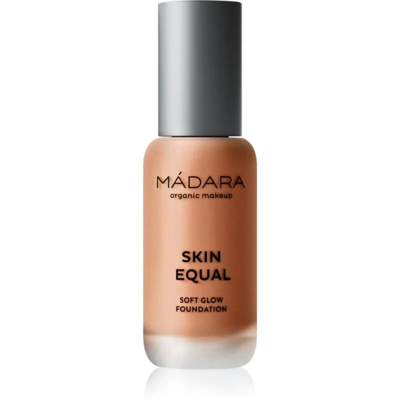 MÁDARA Skin Equal ελαφριά κρέμα για βάση SPF 15 απόχρωση Fudge 80 30 ml