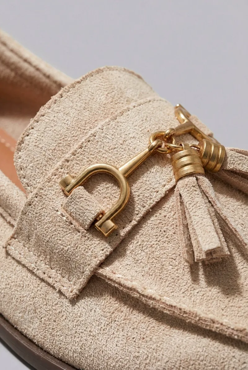 MARQUIIZ Tassel Loafers with Metal Detail - 1511 - Μπεζ Suede