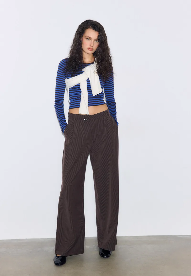 Stradivarius Μπλούζα Basic Βαμβακερή Με Ρίγες Και Μακρύ Μανίκι Μπλε Ελεκτρίκ Xs