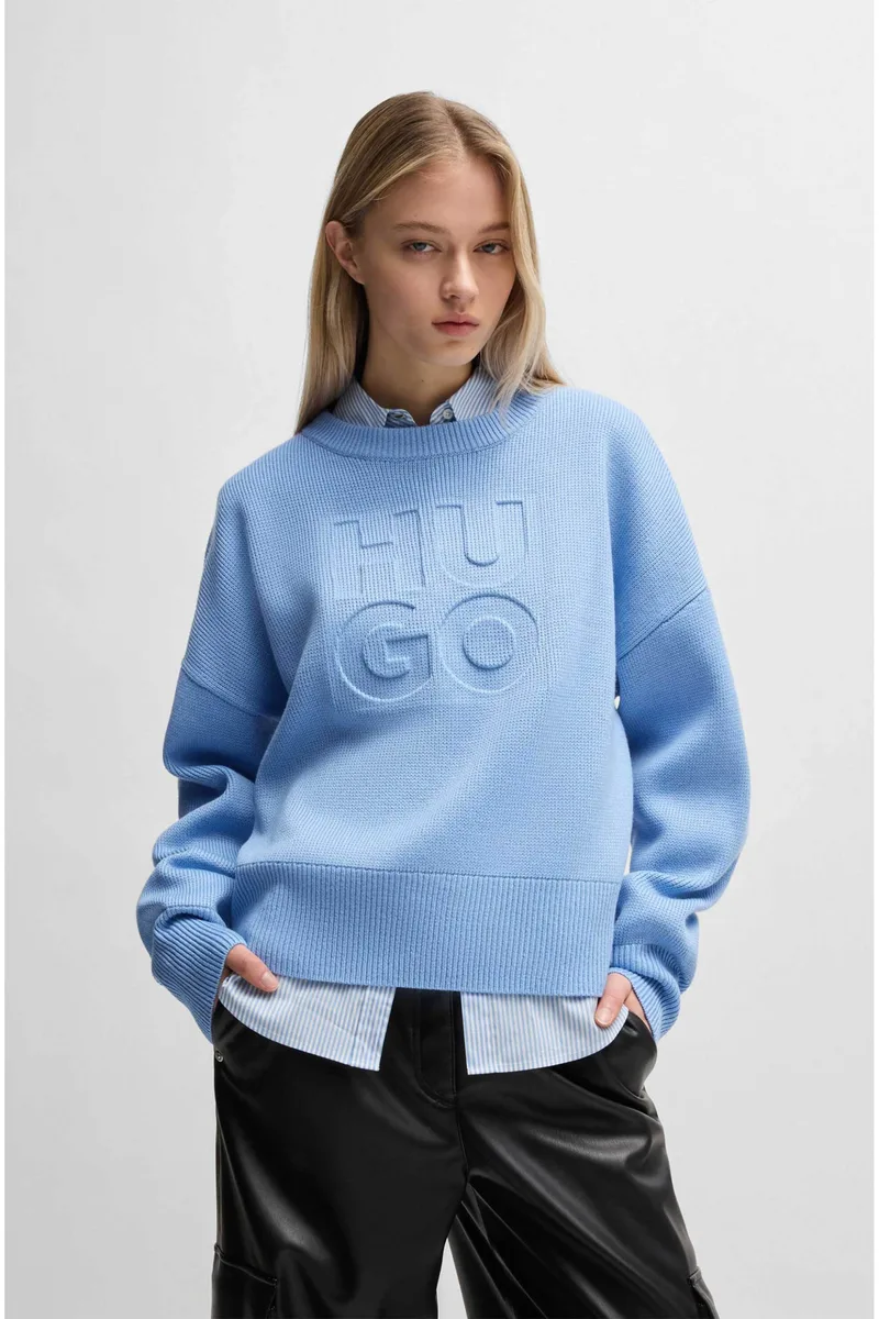 Hugo Boss γυναικείο πουλόβερ με ανάγλυφο λογότυπο Relaxed Fit "Sisminye" - 50532140 Μπλε Ανοιχτό