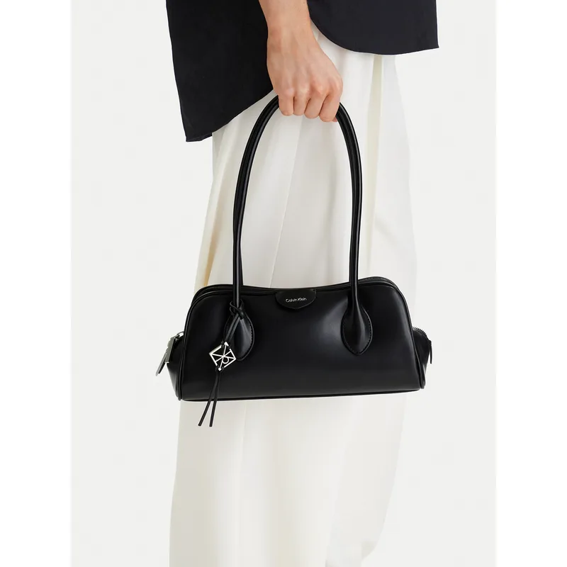 Τσάντα Calvin Klein Emblem Trio Shoulder Bag LV04F3369G Μαύρο