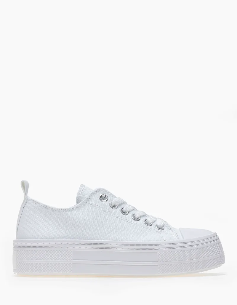 Γυναικεία υφασμάτινα sneakers με ψηλή σόλα - Λευκό