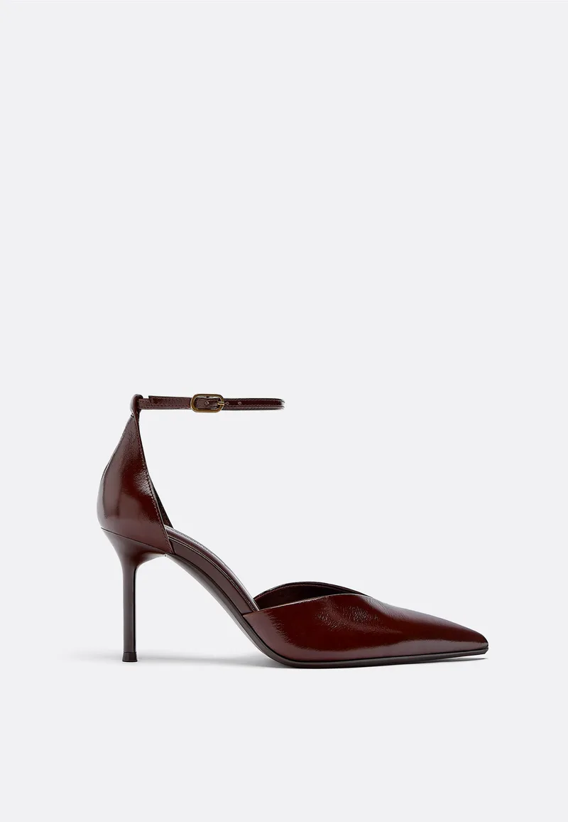 Stradivarius Δερμάτινες Γόβες Καφέ 40