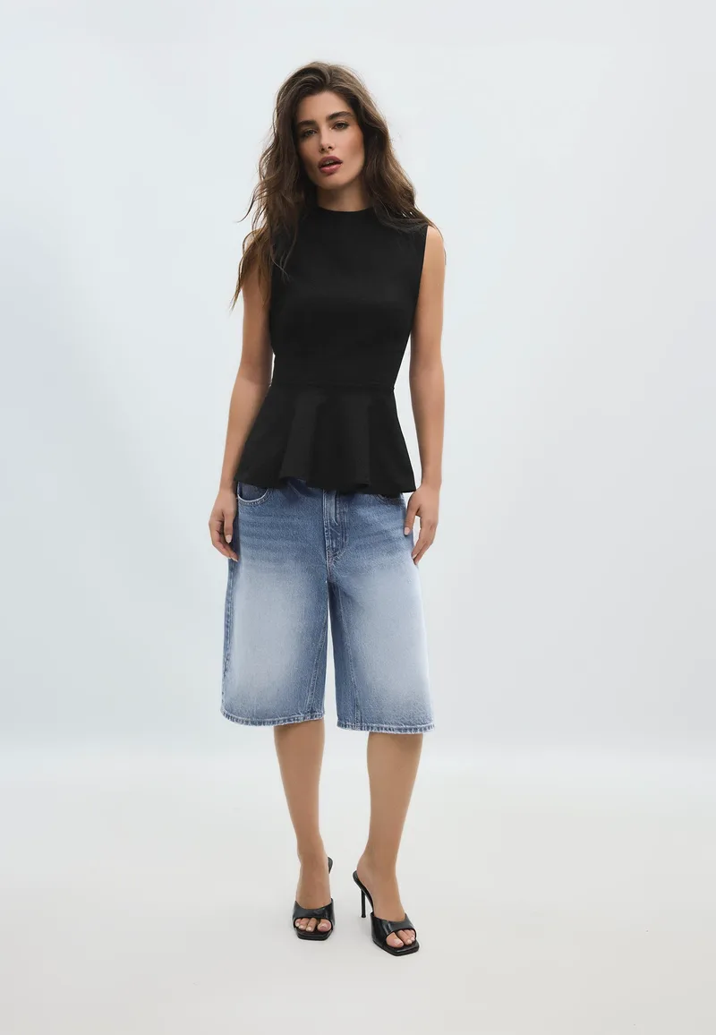 Stradivarius Αμάνικο Peplum Τοπ Με Ψηλό Λαιμό Μαύρο M
