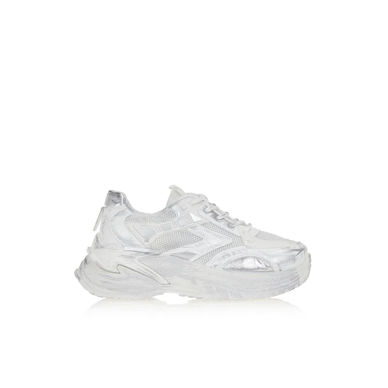 Sneakers με ασημί λεπτομέρειες ΛΕΥΚΟ