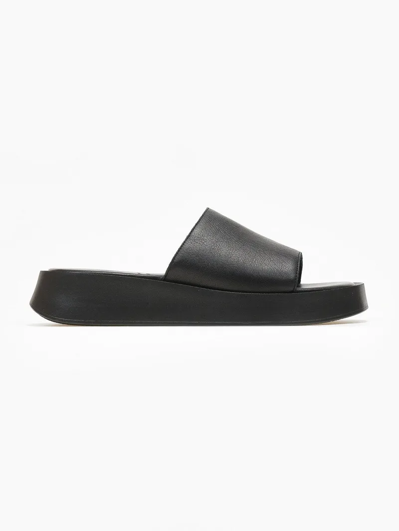TFP Leather Flatform Sandals Wide Strap - 202 - Black
