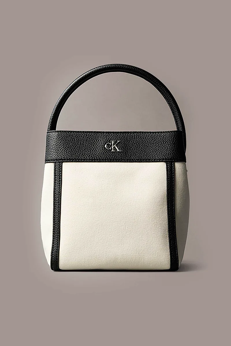 Calvin Klein Jeans γυναικεία canvas τσάντα bucket με monogram - LV04F3348G Λευκό