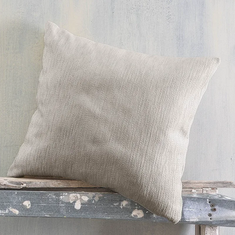 ΔΙΑΚΟΣΜΗΤΙΚΗ ΜΑΞΙΛΑΡΟΘΗΚΗ RYTHMOS ESSIE ΜΠΕΖ 40X40CM