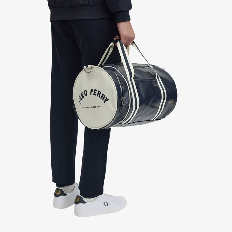 Τσάντα Fred Perry Classic Barrel Bag Navy/ Ecru Universal
