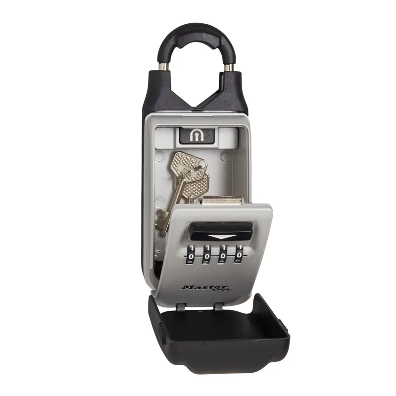 Master Lock Key Safe with adjustable Shackle 5420EURD