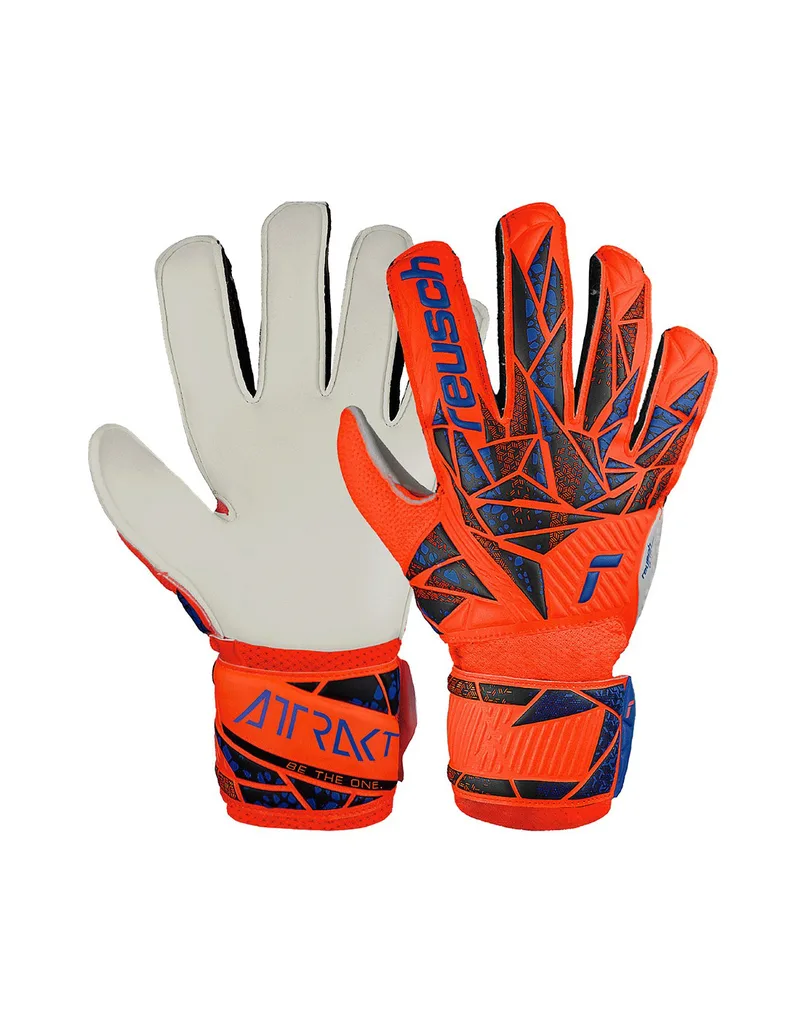 Reusch Attrakt Infinity Solid Junior gloves 54 72 515 2210