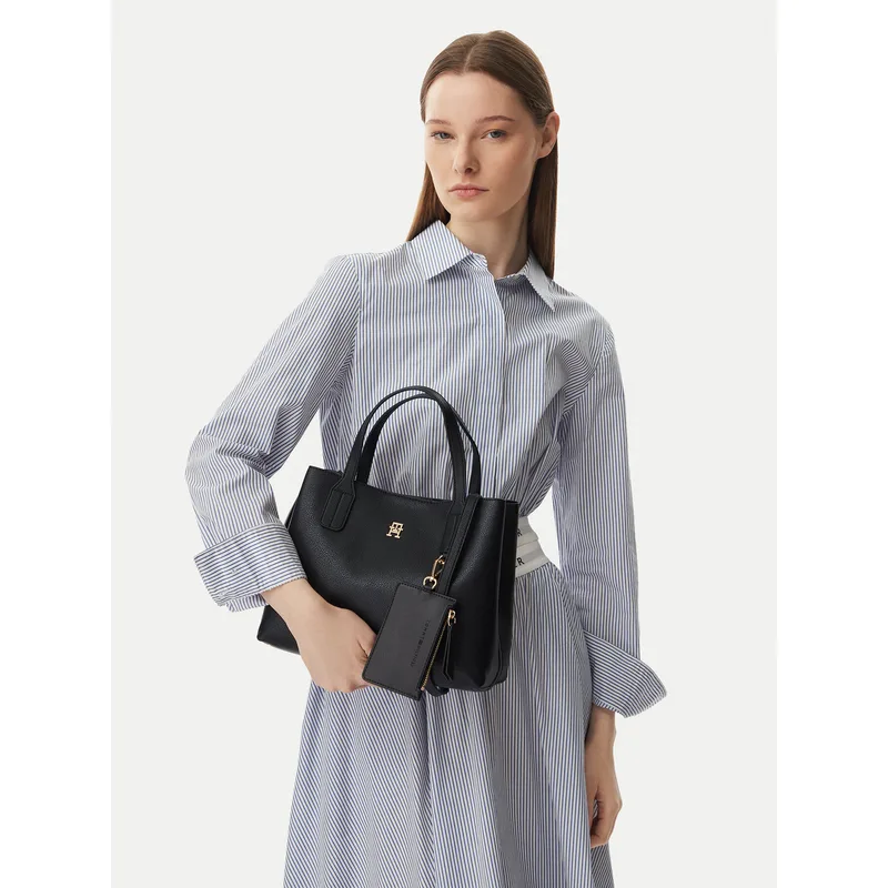 Τσάντα Tommy Hilfiger Th Icon Mini Satchel AW0AW18722 Μαύρο