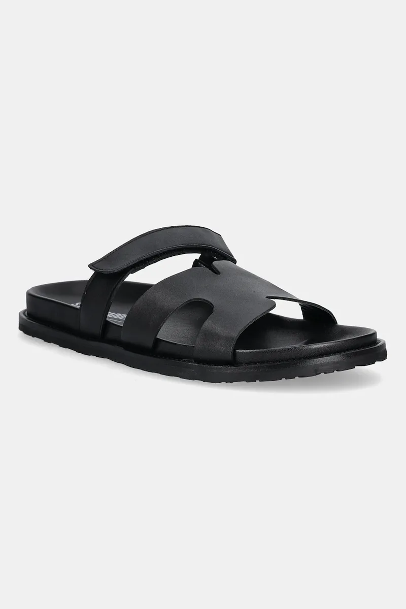 Δερμάτινες παντόφλες Steve Madden Manu