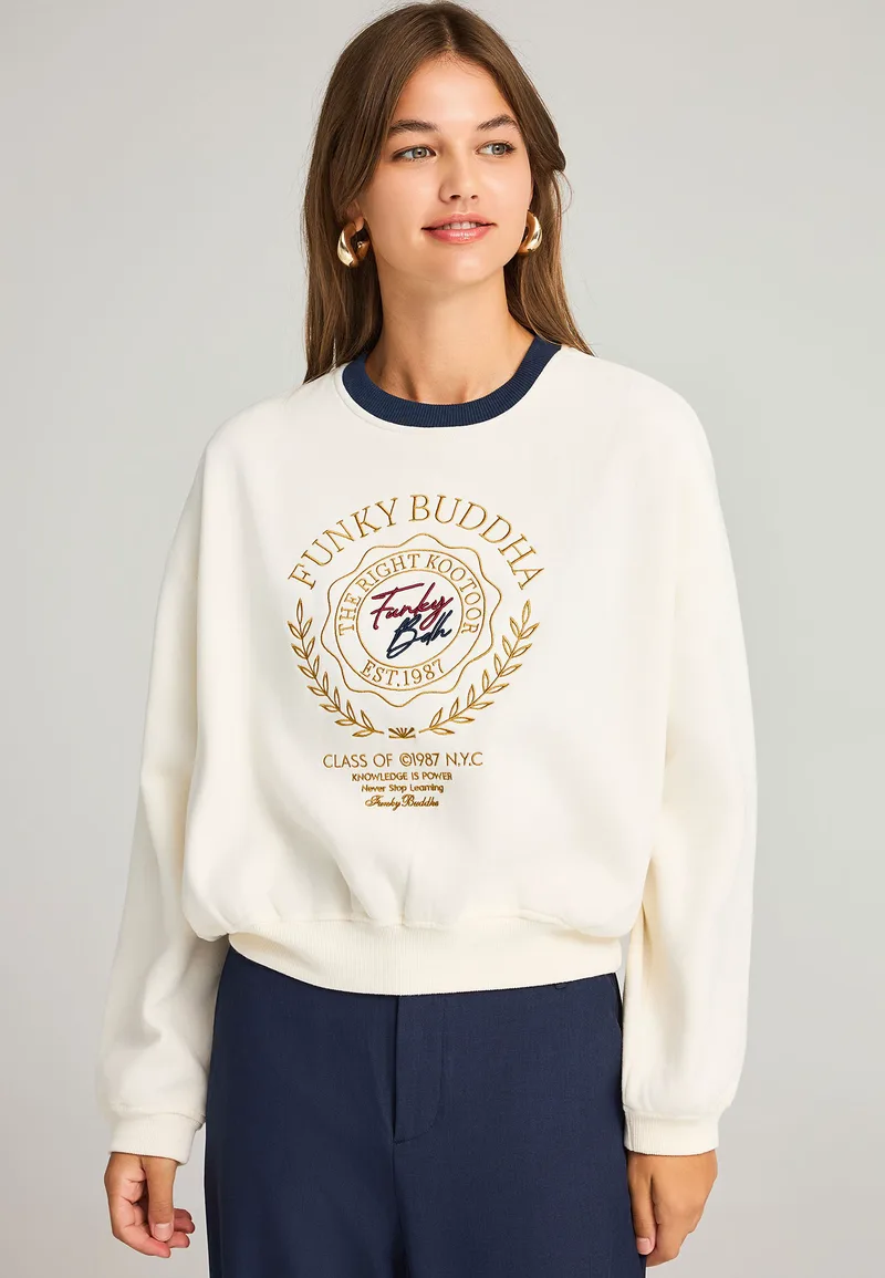 Γυναικείο φούτερ με preppy κέντημα