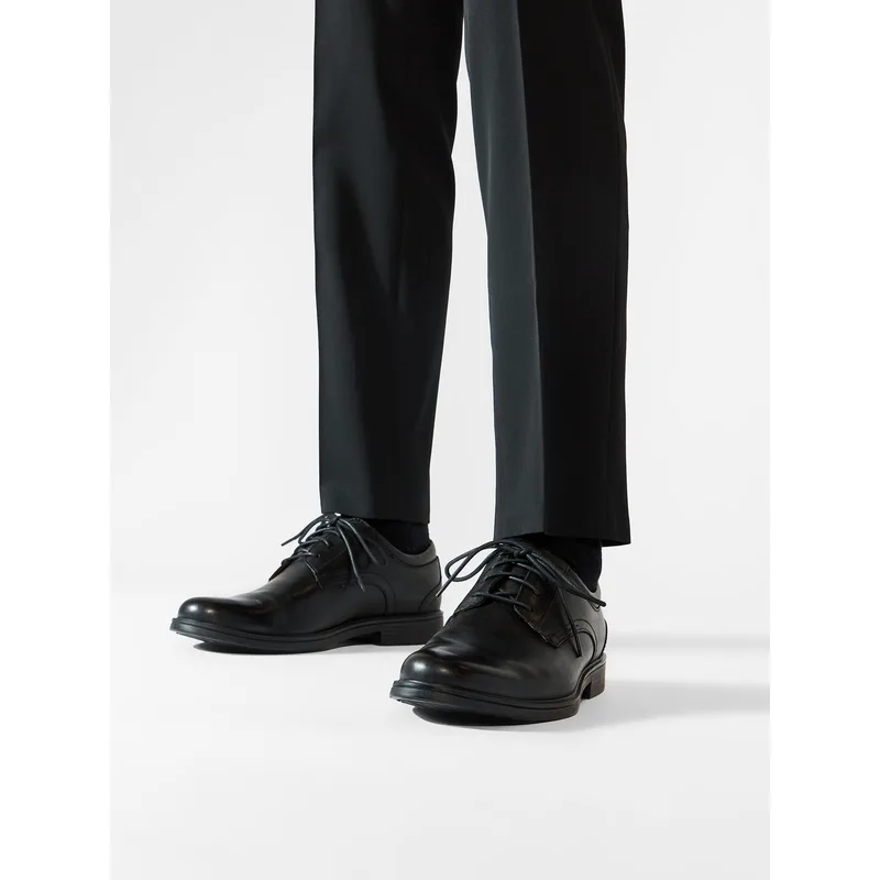 Κλειστά παπούτσια Clarks Un Aldric Lace 261326777 Μαύρο