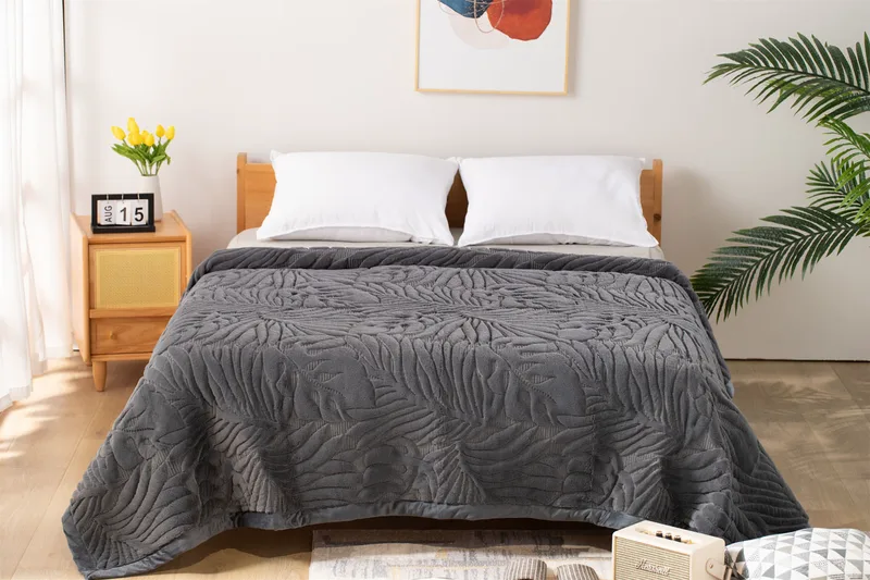 Κουβέρτα βελουτέ King Size 240x260 Lucia 4-Grey
