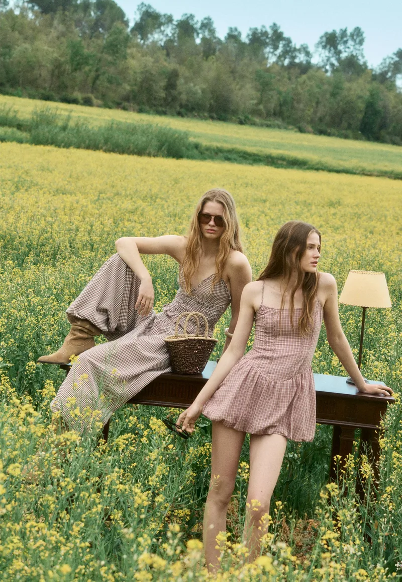 Stradivarius Καρό Παντελόνι Με Όγκο 0-411 L