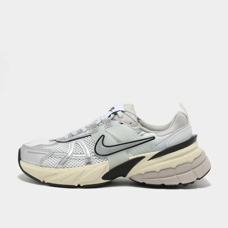 Nike V2K Run Γυναικεία Παπούτσια (9000151967_40860)