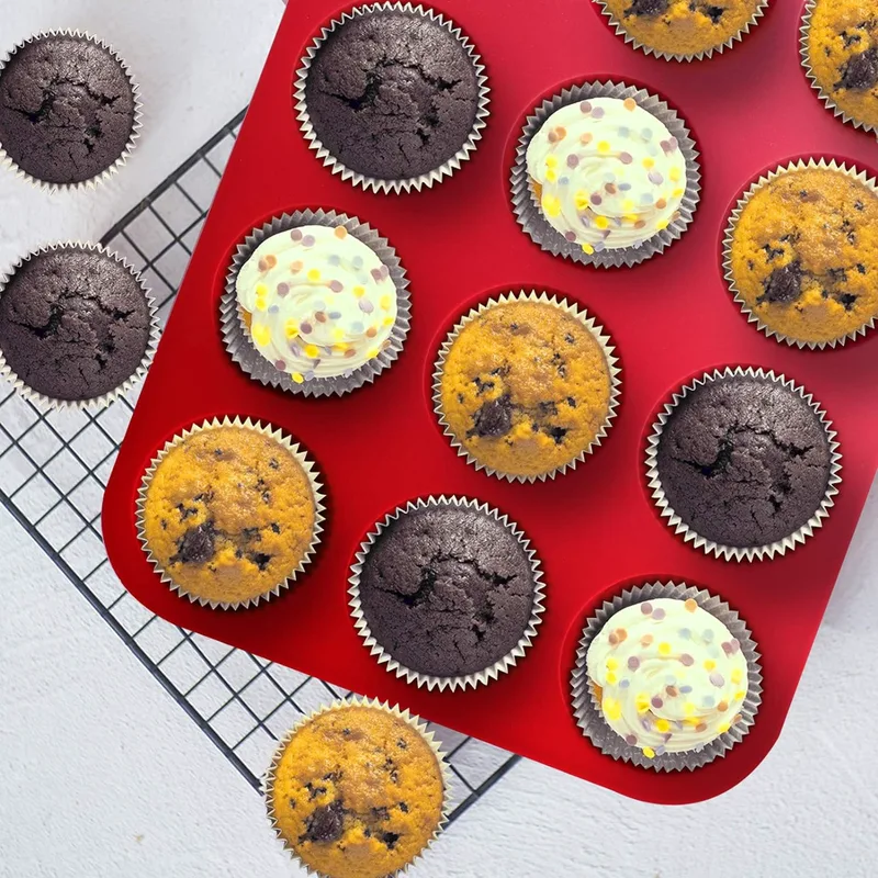 Φόρμα Σιλικόνης 12 Muffins Μωβ/Κόκκινο