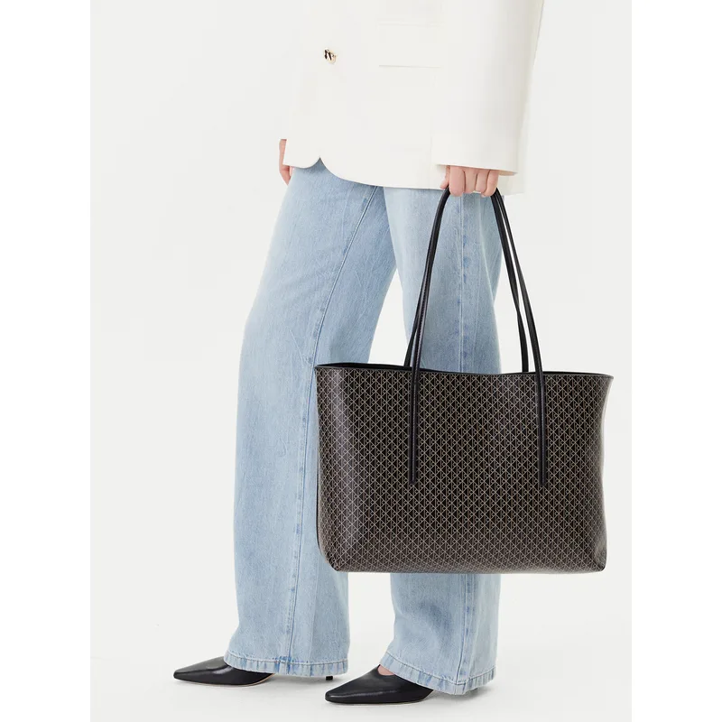 Τσάντα Calvin Klein Emblem Aop Tote W/ Pouch LV04F3266G Μαύρο