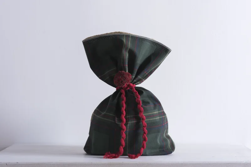 Beauty Home ΤΣΟΥΒΑΛΙ ΚΑΡΩ ΠΡΑΣΙΝΟ ΜΙΣΟ ΛΙΝΑΤΣΑ 22 x 33 cm