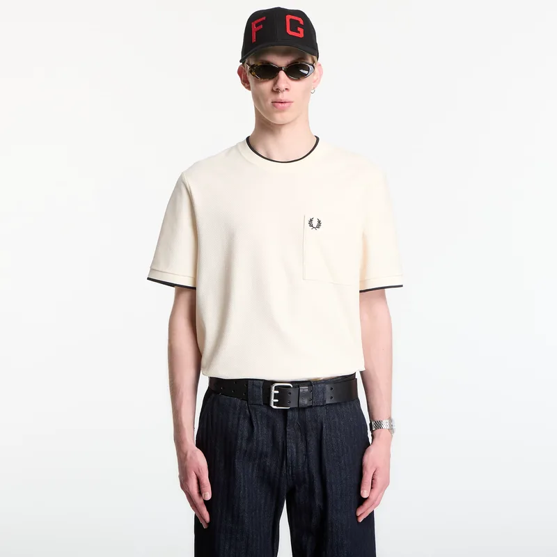 T-shirt Fred Perry Pocket Detail Pique T-Shirt Ecru M