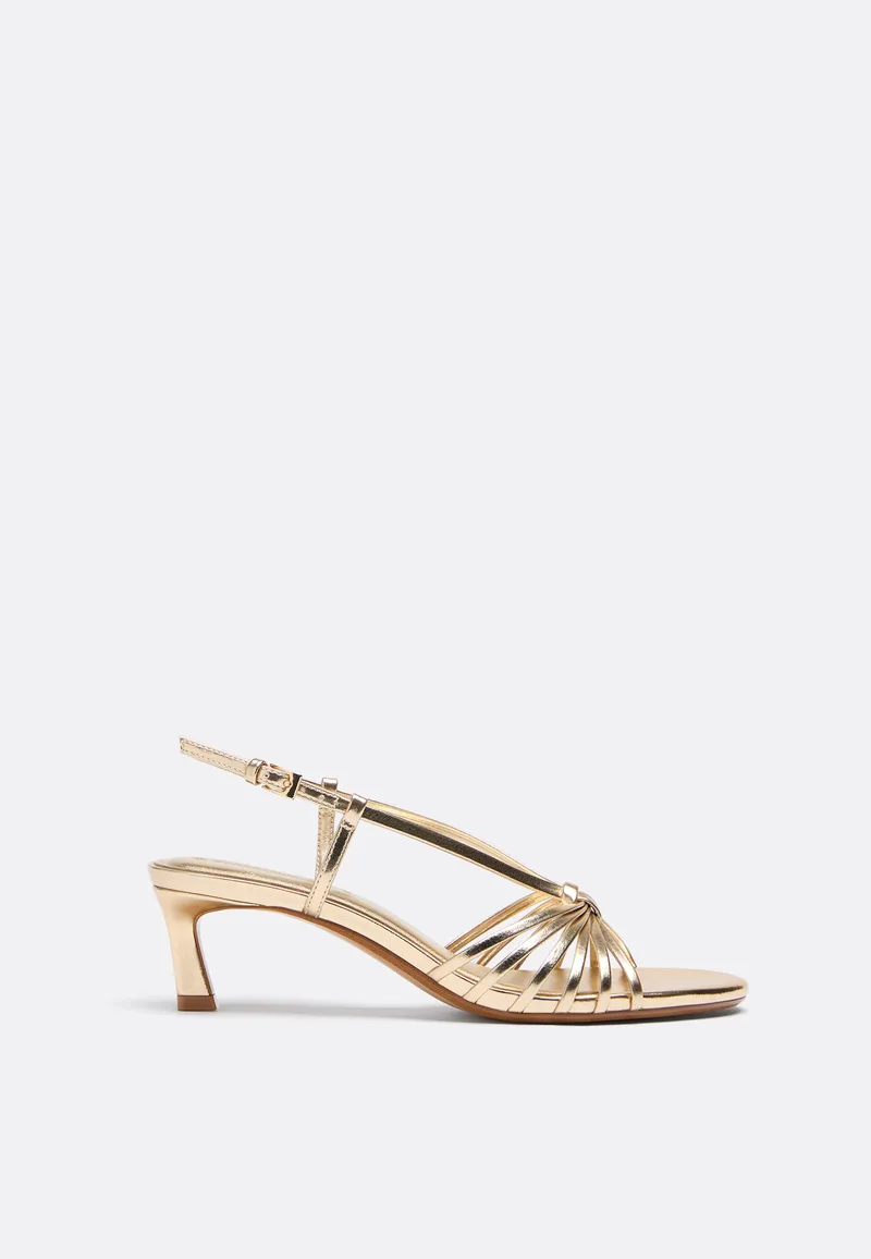 Stradivarius Χρυσά Πέδιλα Kitten Heel Με Πολλά Λουράκια Χρυσό 40