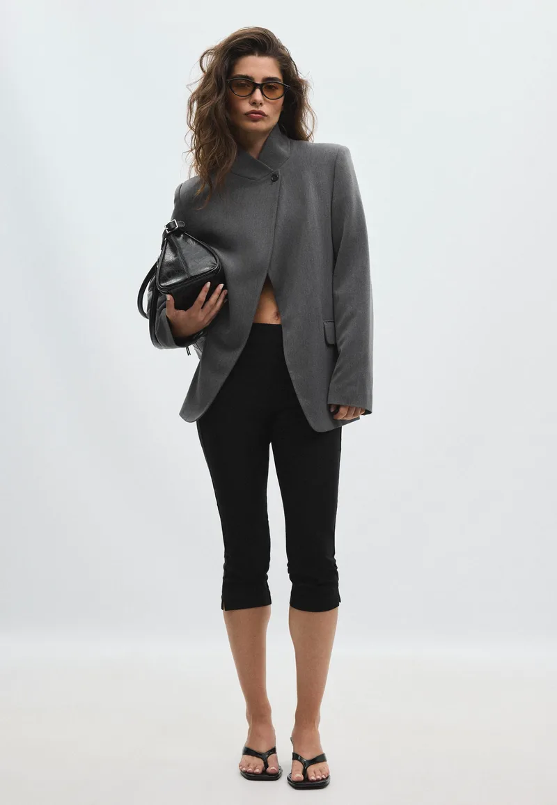Stradivarius Ασύμμετρο Σακάκι 0-202 M