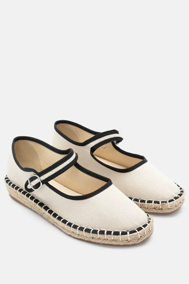 Εσπαντρίγιες με Μπαρέτα - Λευκό